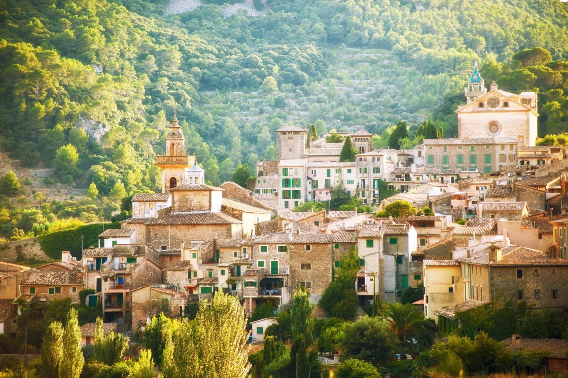 'Mountain village Valldemosa in Mallorca, Spain' - Balearic Islands